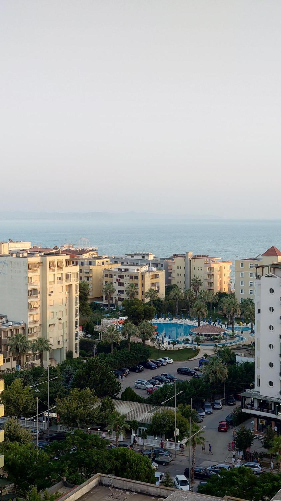 Giardino Alto Apartment Durres Exterior photo